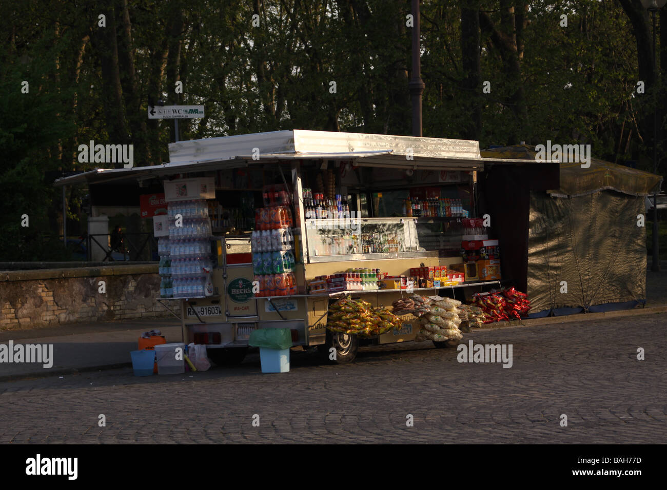 Ice-cream van sur la colline du Janicule, à Rome, Italie. Banque D'Images