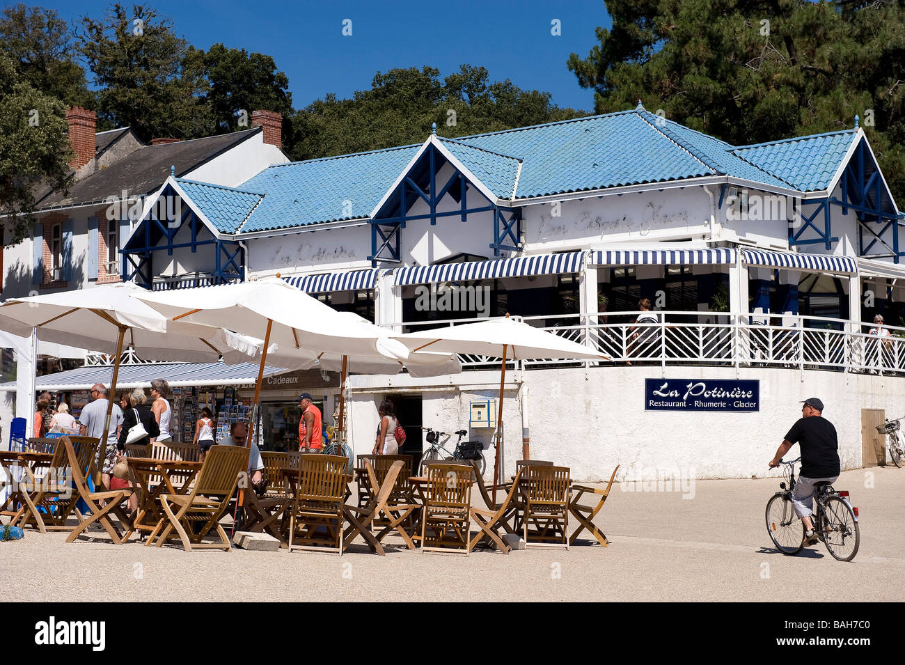 France, Vendée, Ile de Noirmoutier, le bois de la Chaise, la plage des  dames (Ladies Beach Photo Stock - Alamy