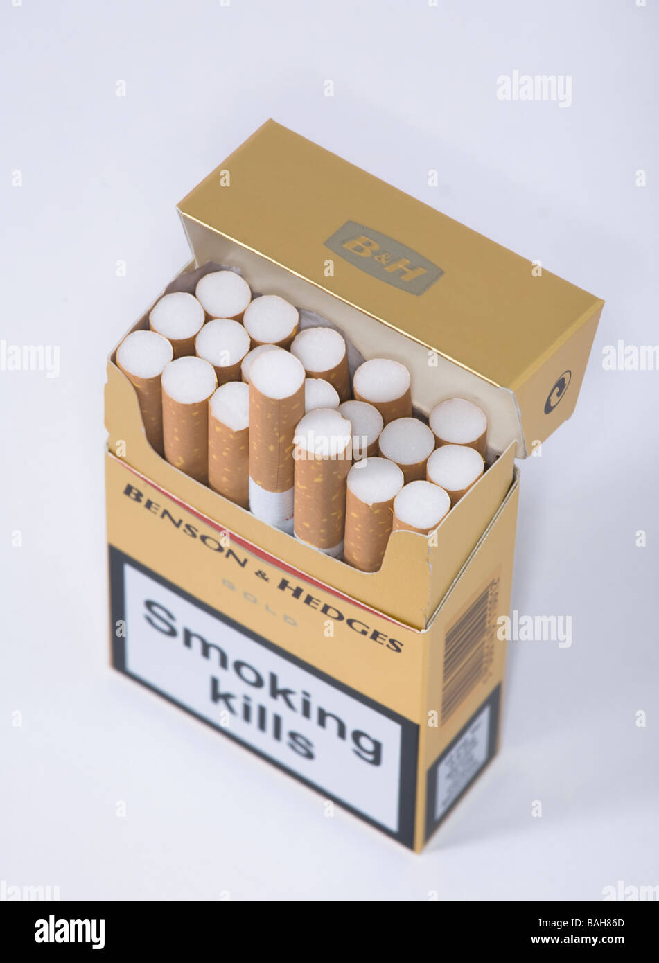 Paquet De Cigarettes Benson Hedges La Cigarette Photo Stock Alamy Paquet De Cigarettes Benson Hedges La Cigarette Photo Stock Alamy
