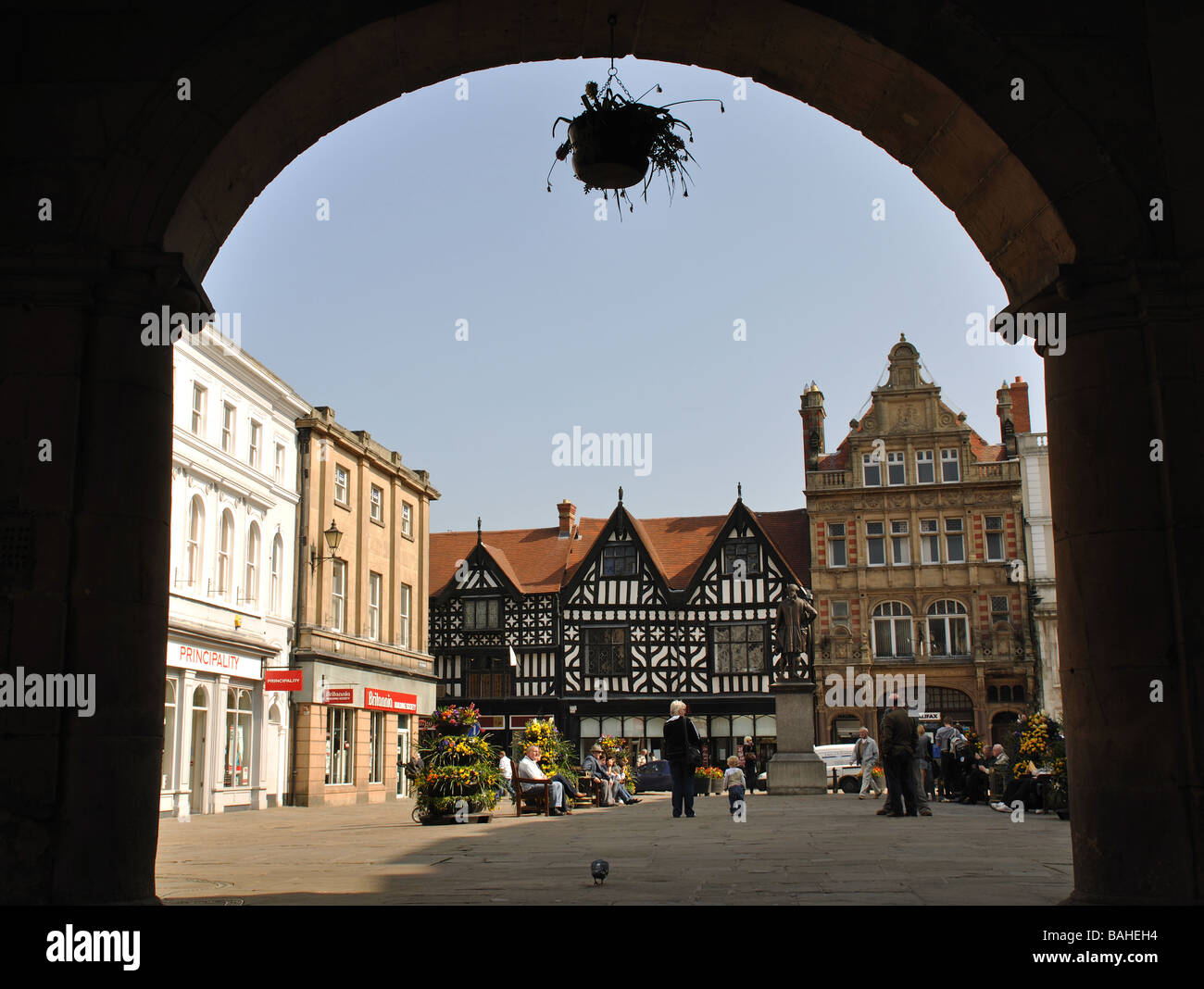 La place et la Rue Haute, Shrewsbury, Shropshire, England, UK Banque D'Images