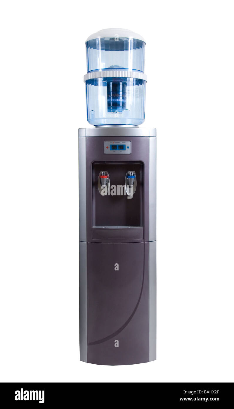 Filtre à eau minérale sur fond blanc Banque D'Images