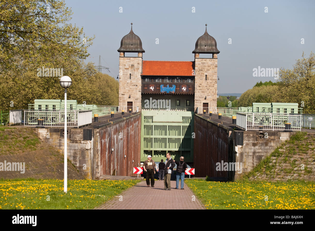 Ancienne porte d'eau dans la région de la ville de Waltrop, l'itinéraire de la culture industrielle , NRW, Rhénanie du Nord-Westphalie, Allemagne. Banque D'Images