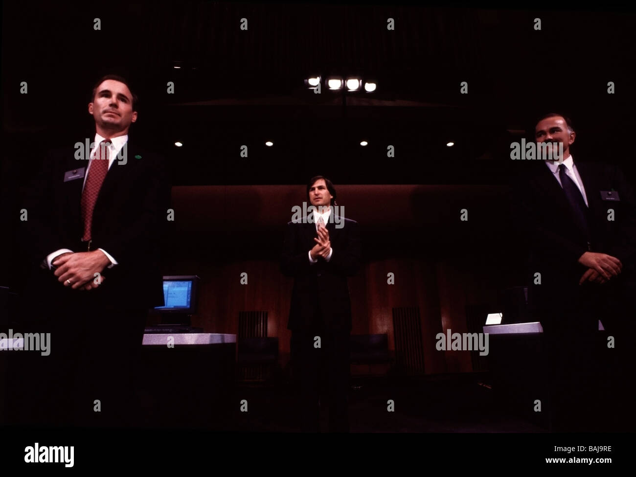 Steve Jobs, co-fondateur d'Apple Computer, annonçant le prochain ordinateur à San Francisco, CA. Banque D'Images