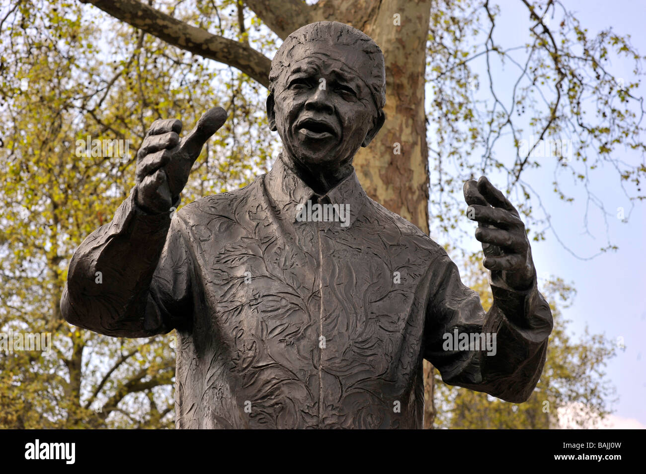 Le Parlement statue de Nelson Mandela Square Londres Banque D'Images