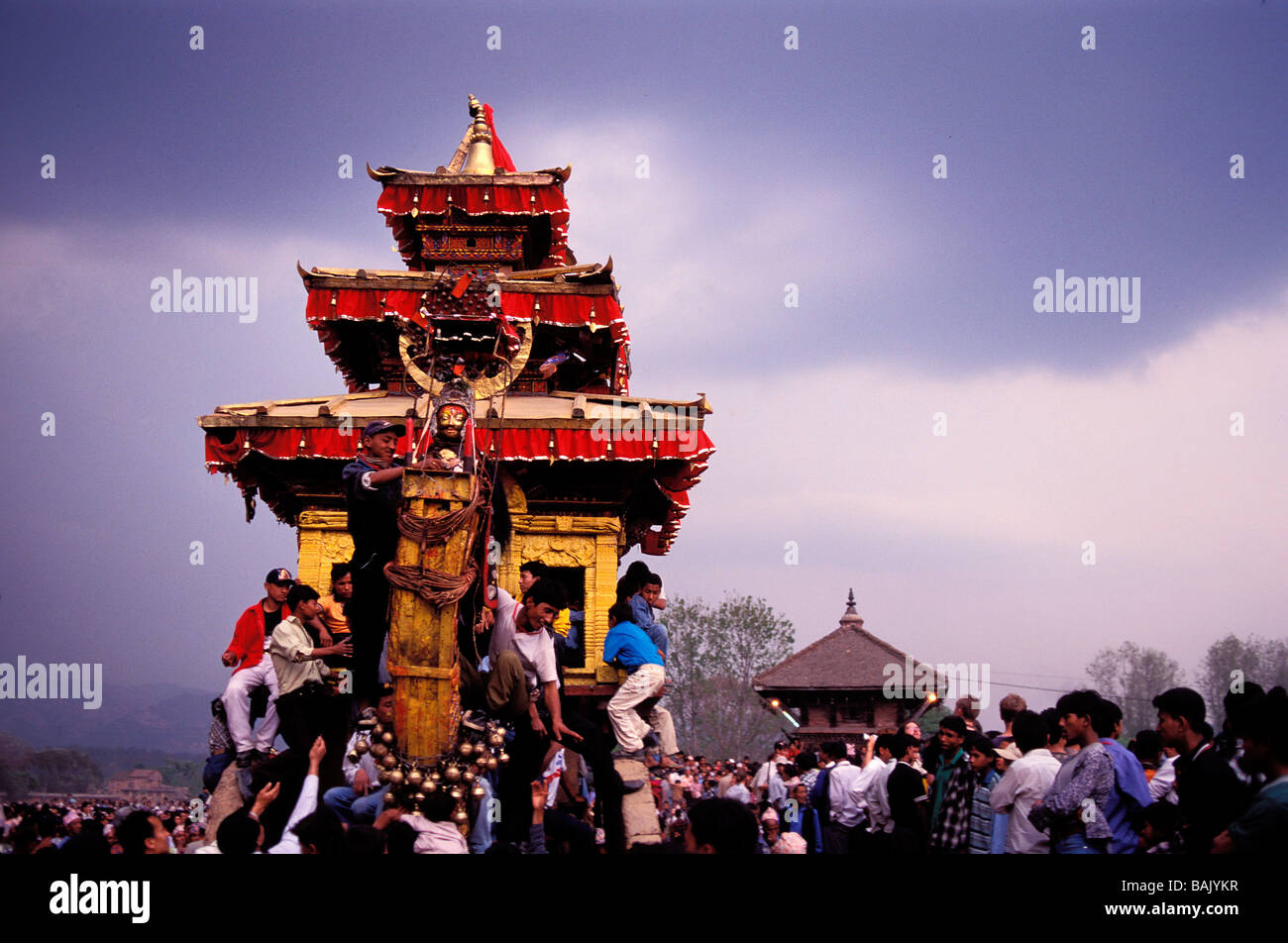 La vallée de Katmandou, Népal, Zone Bagmati, district de Bhaktapur, Bhaktapur, Festival Bisket Jatra, procession et flotteur Banque D'Images