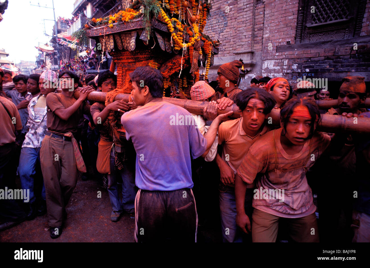La vallée de Katmandou, Népal, Zone Bagmati, district de Bhaktapur, Thimi, foule pendant le Festival Jatra Balkumari Banque D'Images