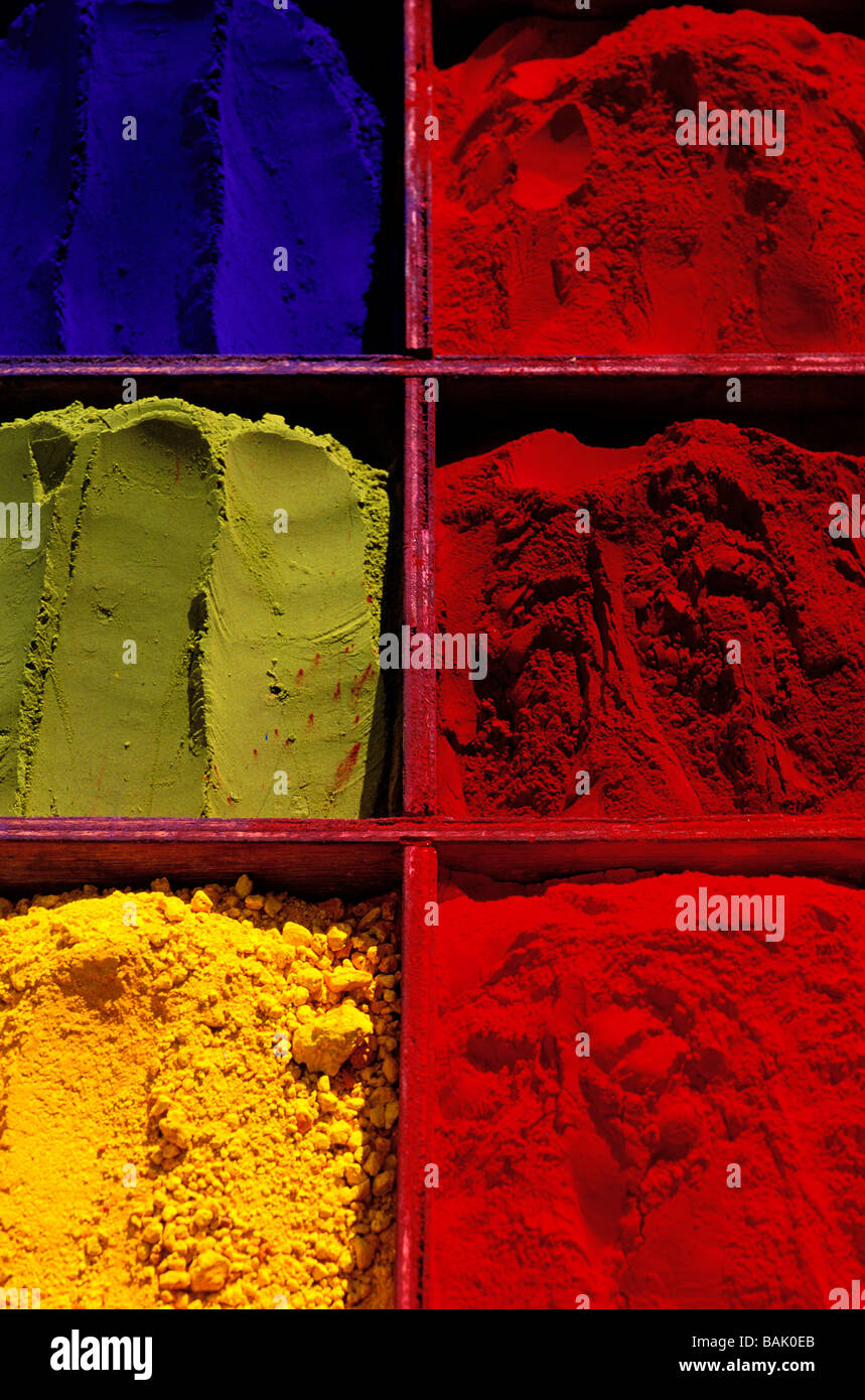 La vallée de Katmandou, Népal, Zone Bagmati, Katmandou, poudre de couleur pour les offrandes Banque D'Images