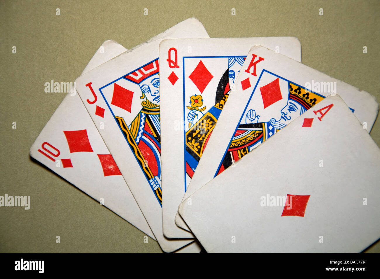 Dans le poker une Quinte Flush Royale est la main highestcard un joueur peut obtenir les cartes sont as roi reine valet et dix d'un seul costume Banque D'Images