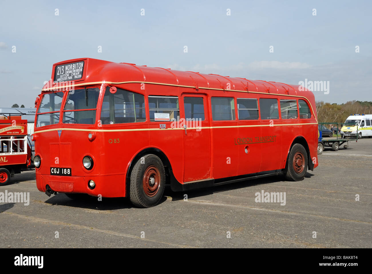 Trois quart vue latérale du CGJ 188 a 1935 AEC Q Q 83 seul decker bus au Musée Bus Cobham Autocars Annuelle de Printemps Banque D'Images