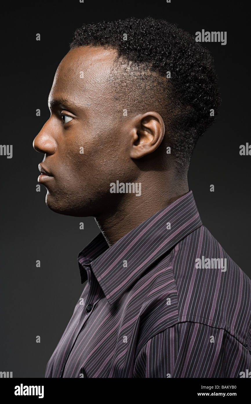 Vue de profil d'un homme Banque de photographies et d’images à haute ...