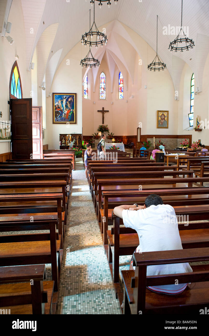 La France, la Polynésie française, archipel de la société, îles du vent, Tahiti, Papeete, à l'intérieur de la cathédrale Banque D'Images