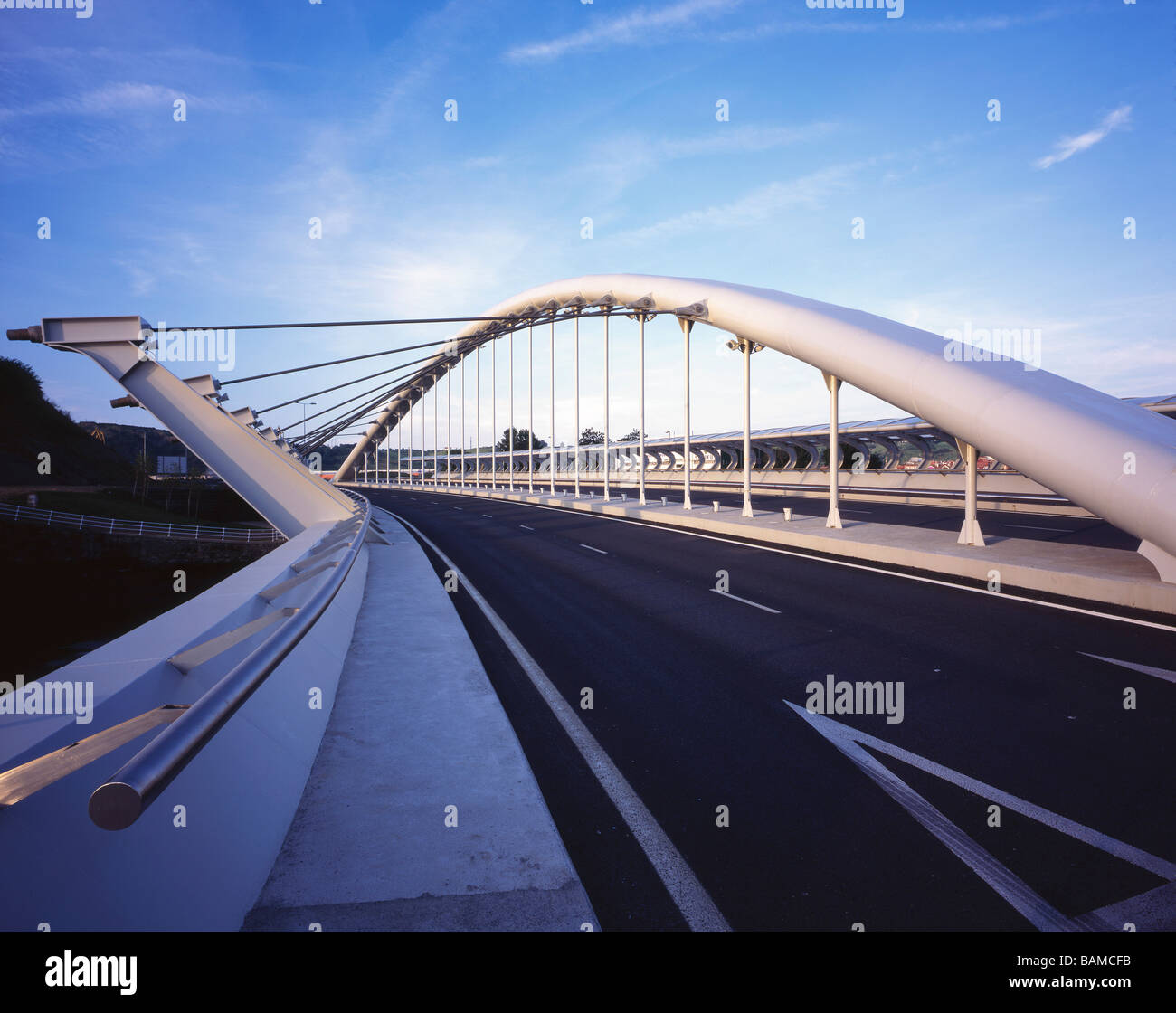 Nouveau pont, d'un architecte inconnu, Bilbao, Espagne Banque D'Images