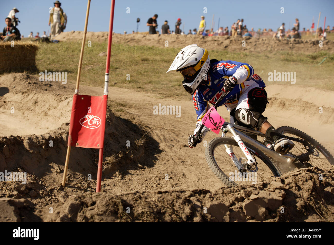 Melissa Buhl course slalom parallèle à la Sea Otter Classic 2009 Monterey Californie Banque D'Images