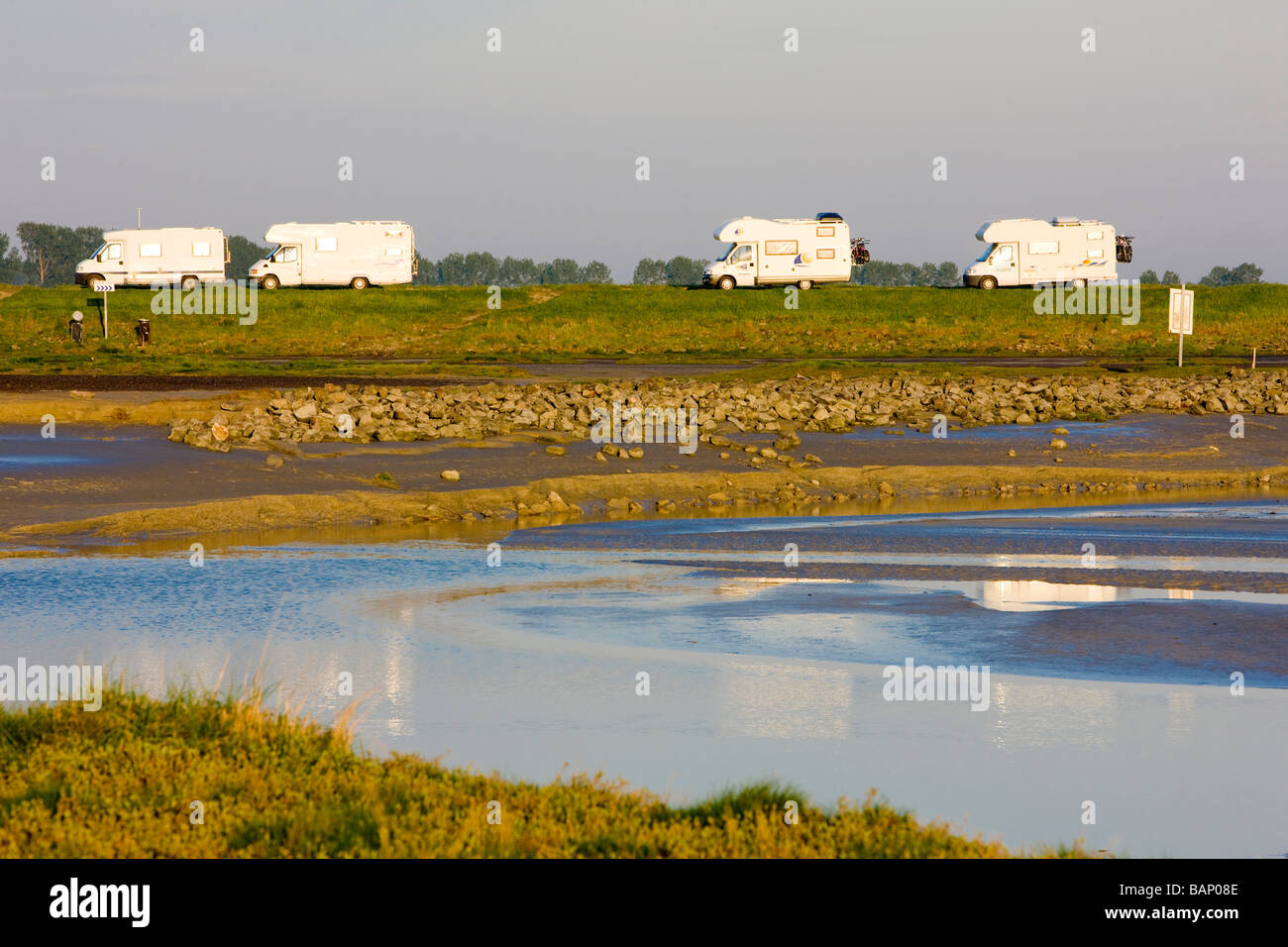 Camping-cars au Mont Saint Michel Normandie France Banque D'Images