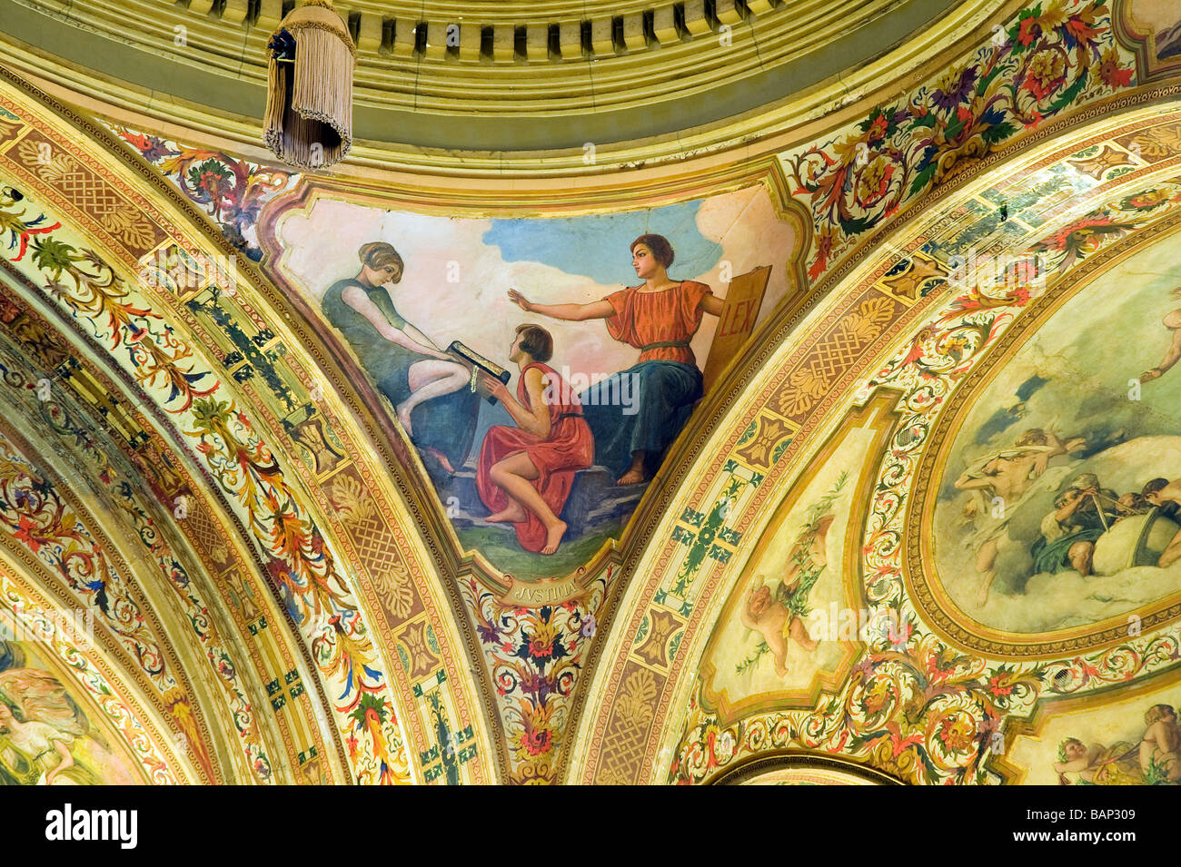 Palau de la Generalitat Saint George ou Sant Jordi peintures Plafond Hall Plaza Sant Jaume Quartier Gothique Barcelone Catalogne S Banque D'Images