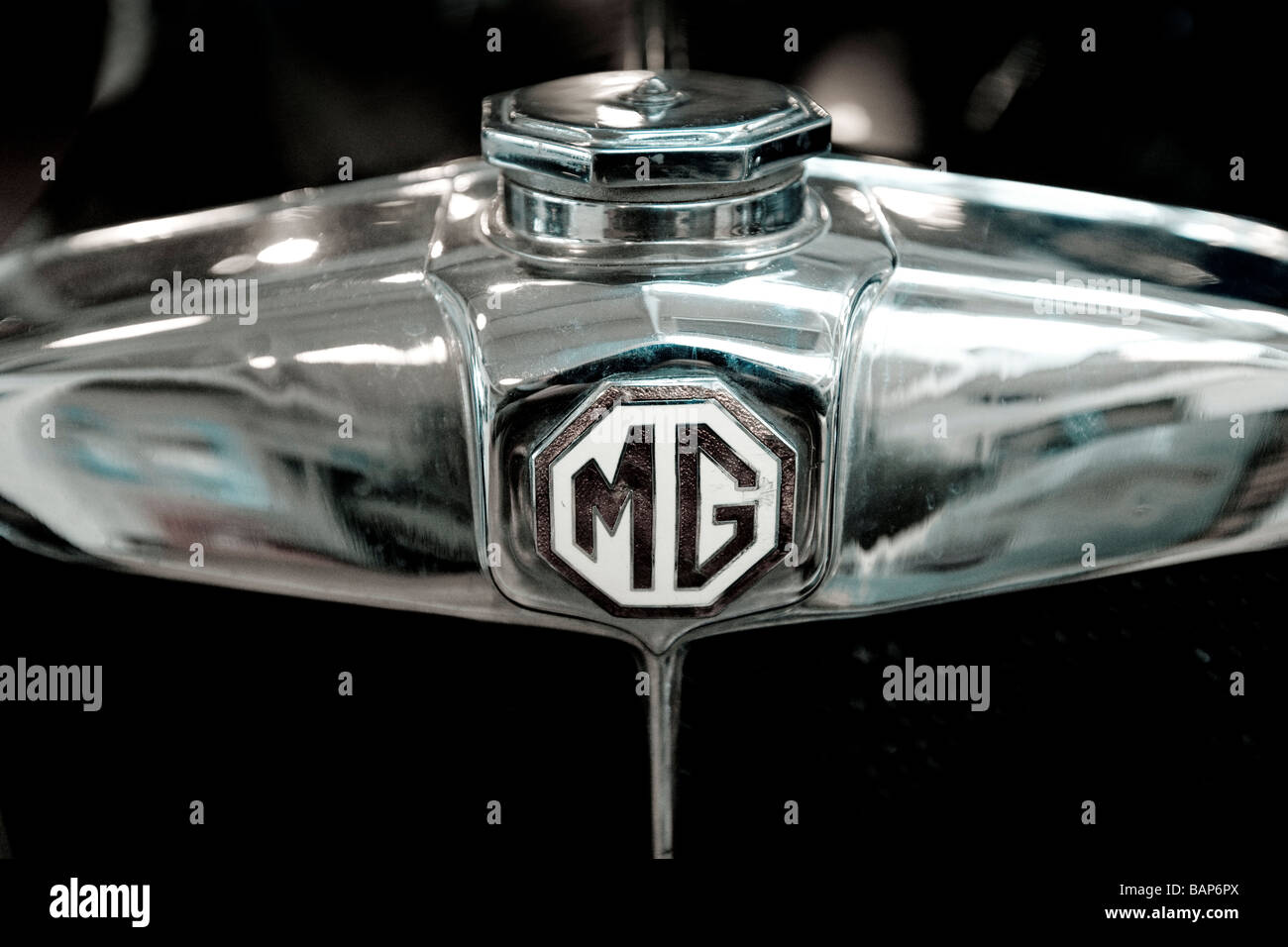 Brooklands Emblème MG Banque D'Images