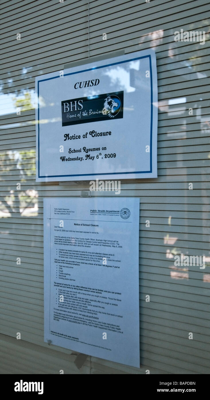 Public étudiant 1 400 High School de San Jose, CA. a été fermé après un étudiant a été soupçonné d'avoir le virus H1N1 (grippe porcine) Banque D'Images