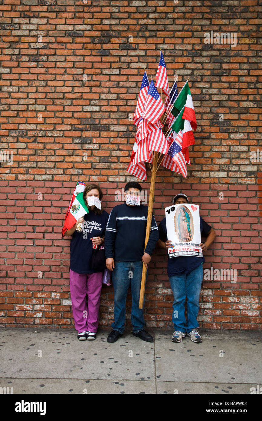 Jour mai 2009 Protestation le 1 mai à l'Olympic Blvd et Broadway Los Angeles California United States of America Banque D'Images