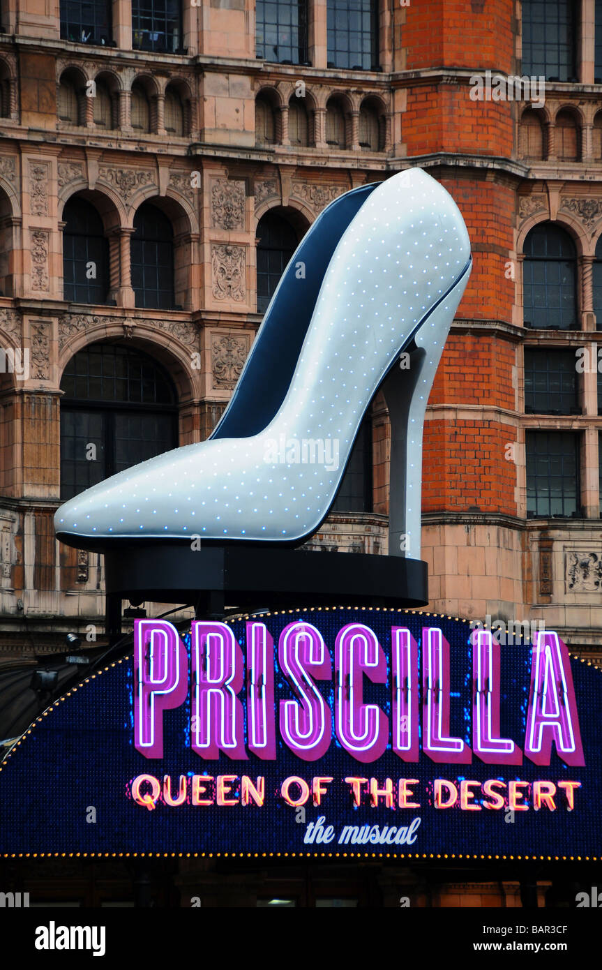 Priscilla Queen of the Desert au Palace Theatre, musique, Londres, Angleterre Banque D'Images