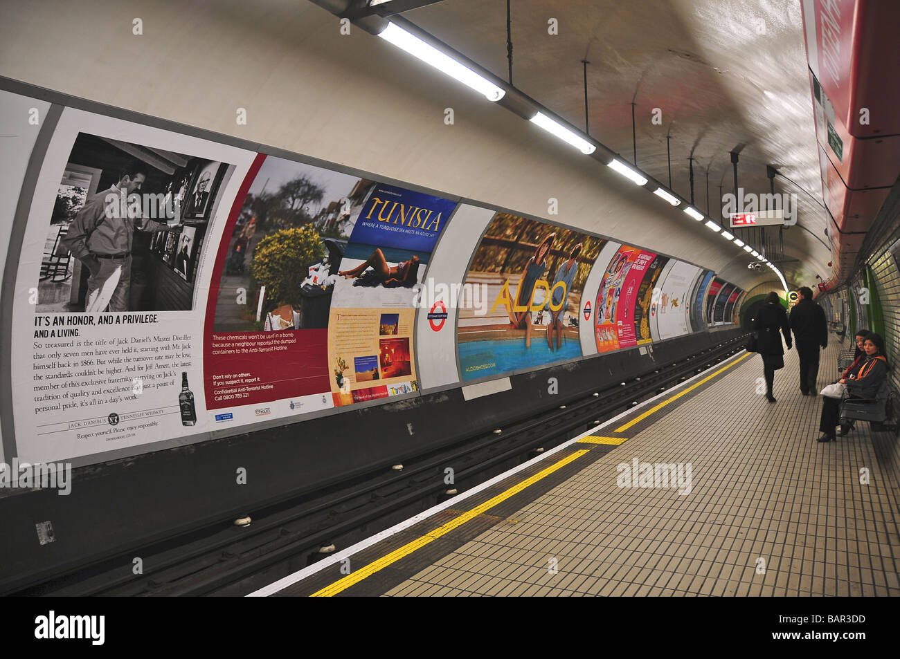 La station de métro Tottenham Court Road, Londres, Angleterre Banque D'Images