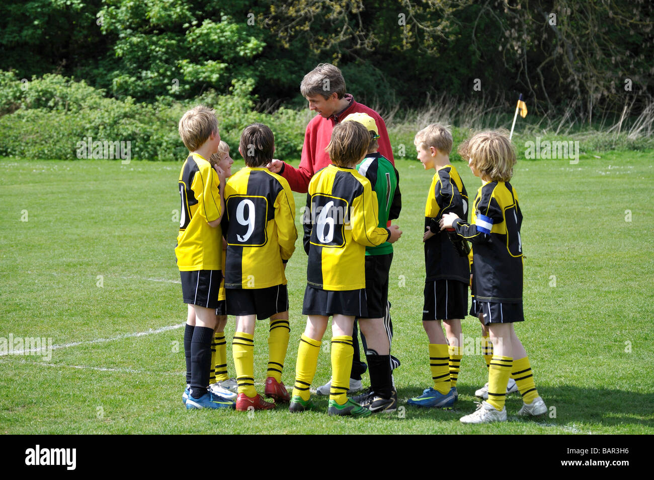 Match de football du garçon, Bury St Edmunds, Suffolk, Angleterre, Royaume-Uni Banque D'Images
