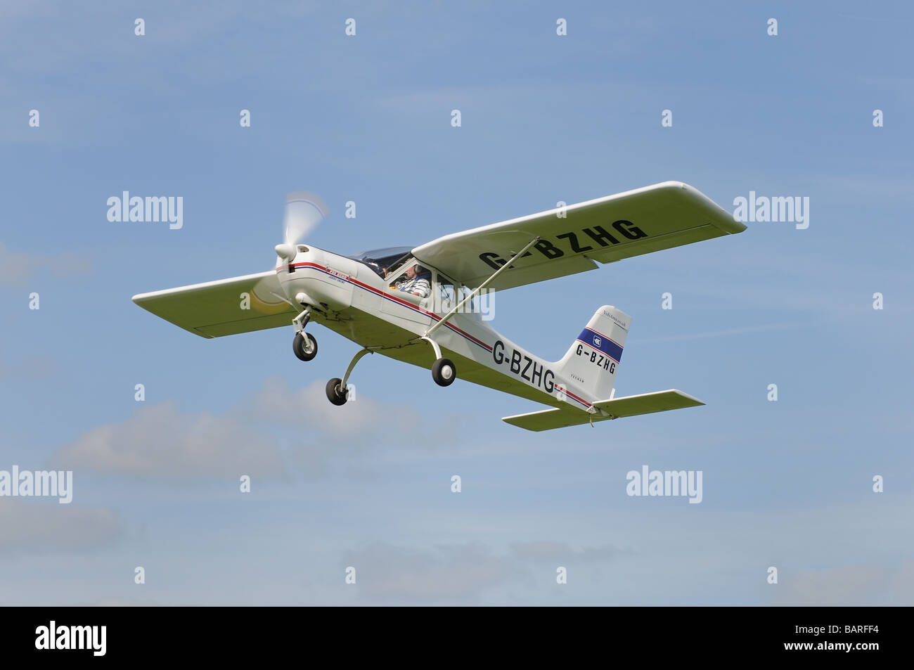 Tecnam P92 Echo-EM G-BZHG En Ulm sur l'aérodrome de Popham Hampshire Banque D'Images