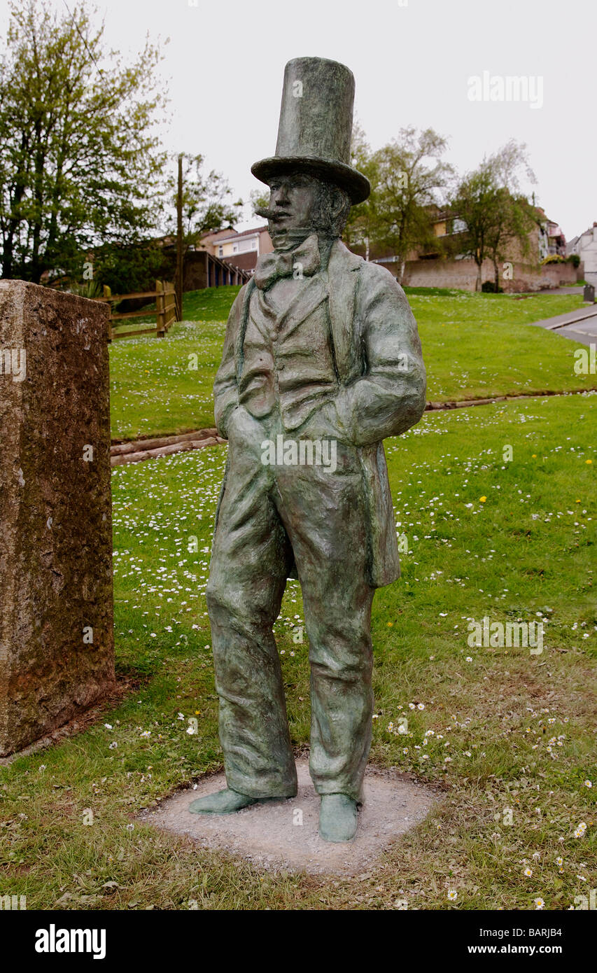 La statue d'Isambard Kingdom Brunel au pied du pont Tamar à saltash,cornwall,uk Banque D'Images