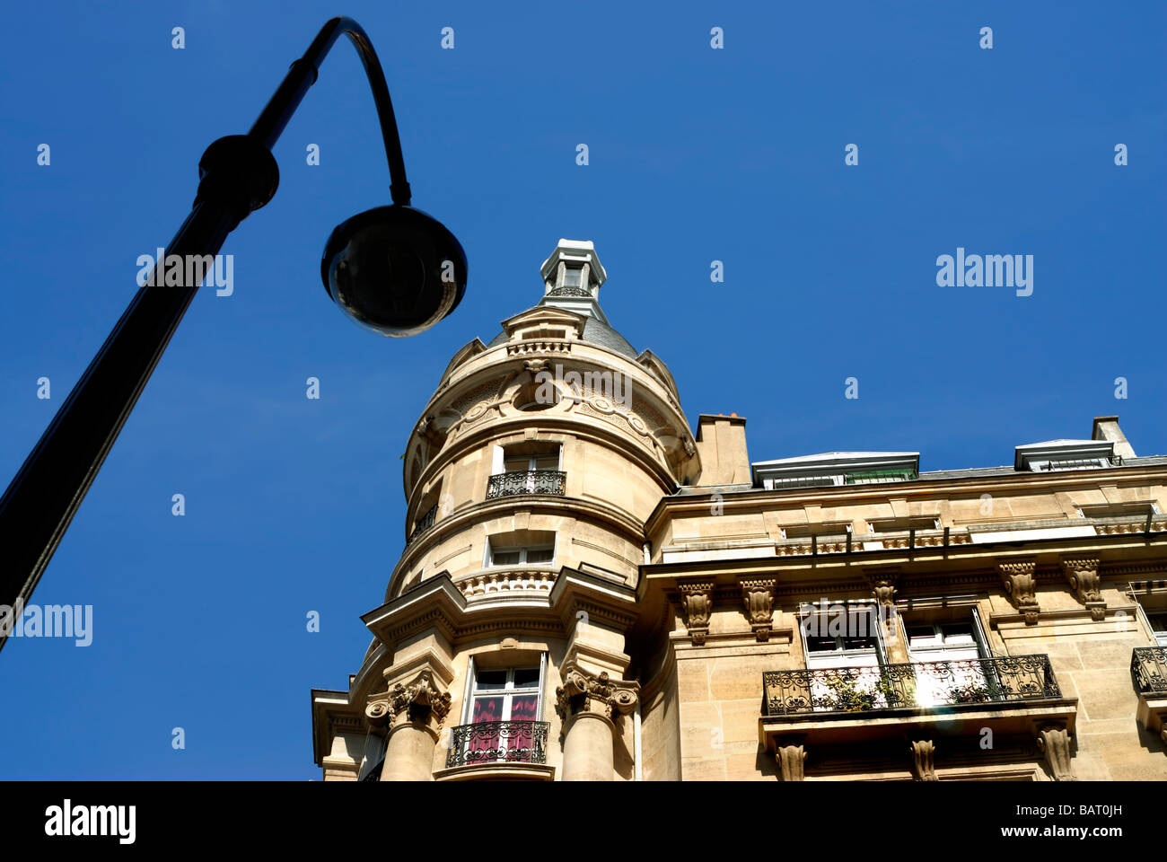 Paris, France, immeuble d'appartements, investir, Appartements, Immobilier français, logement dans 16th District, bâtiments de la ville Banque D'Images