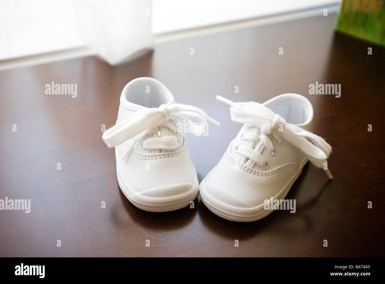 Paire de chaussures de bébé Banque D'Images