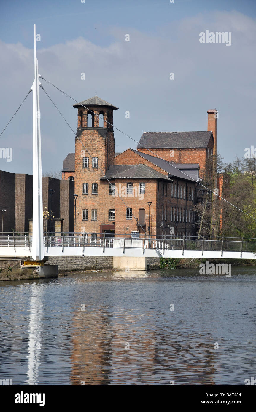 The Derby Industrial Museum Across River Derwent, Derby, Derbyshire, Angleterre, Royaume-Uni Banque D'Images