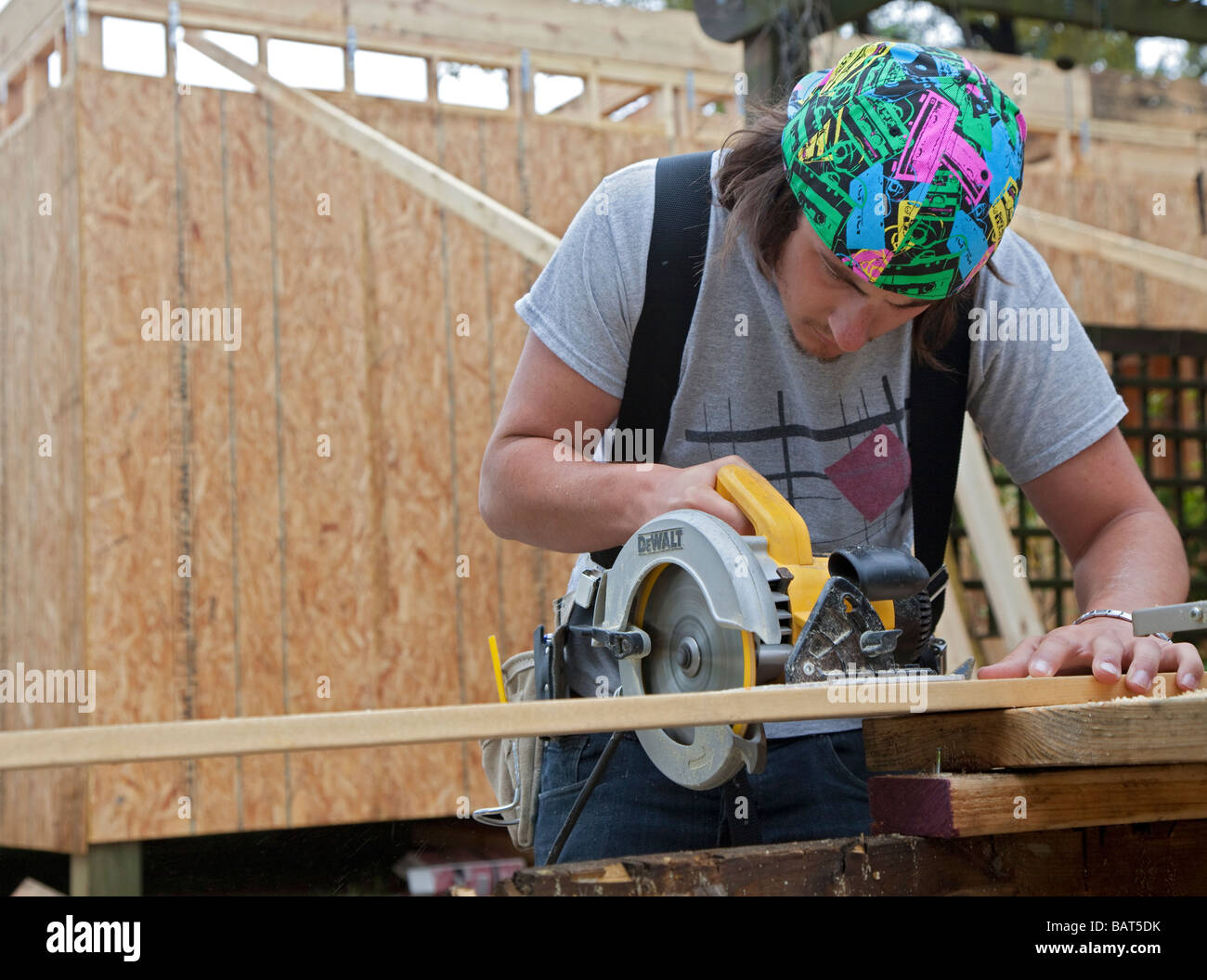 Les étudiants en architecture construire maison pour remplacer residence détruits par l'ouragan Katrina Banque D'Images