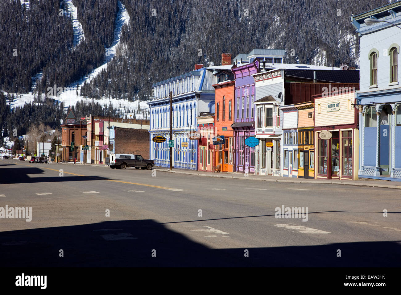 Le centre-ville historique de Silverton Colorado la rue principale est bordée de l'architecture victorienne Banque D'Images