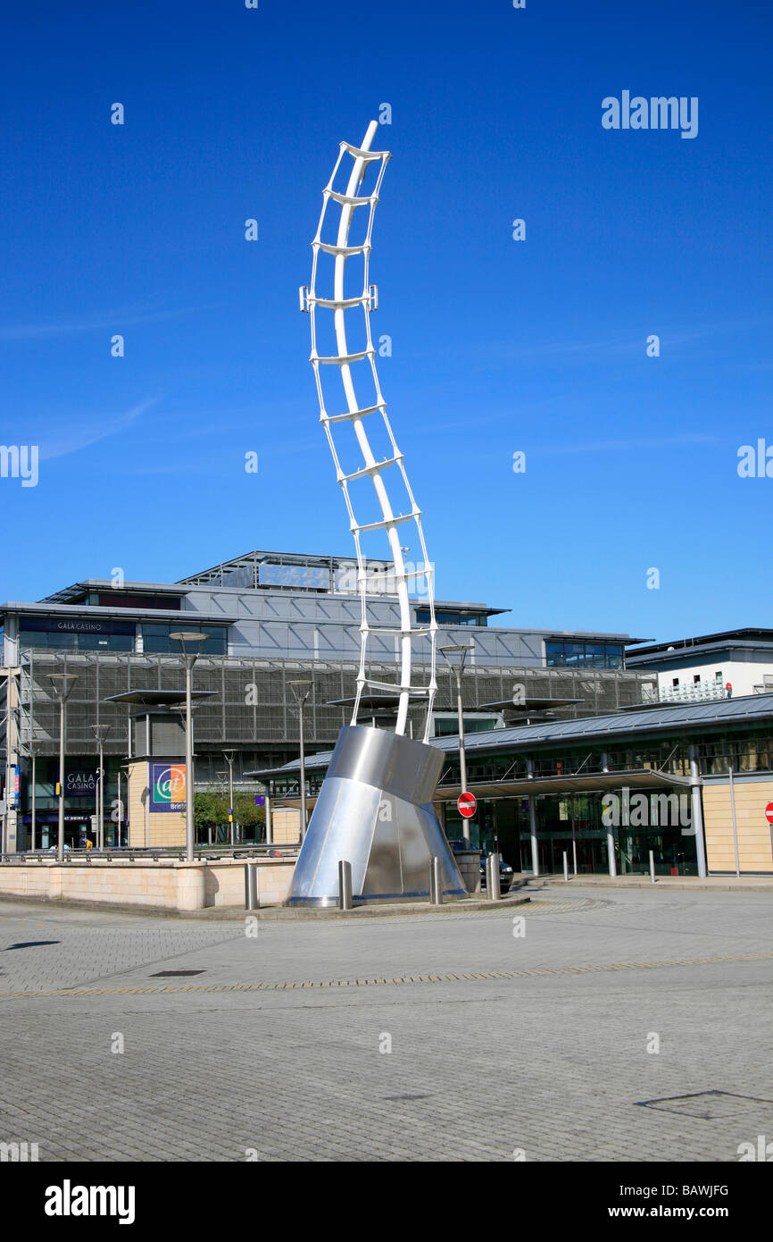 Sculpture dans millenium square bristol uk Banque D'Images