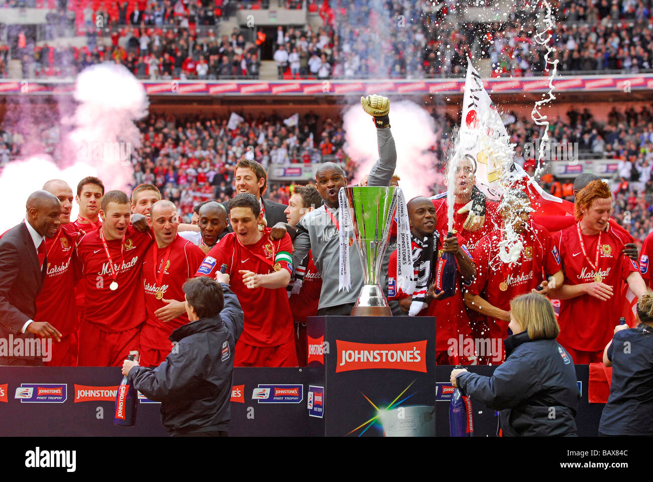 Le stade de Wembley sur Johnstone's Paint trophy dernière journée 2008 Banque D'Images