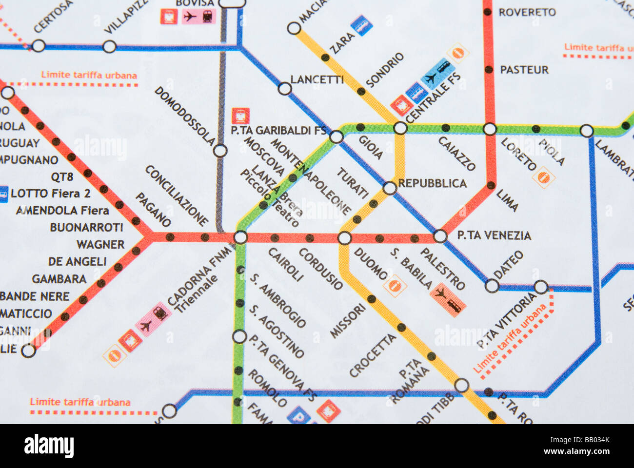 Les stations de métro de Milan la carte Banque D'Images