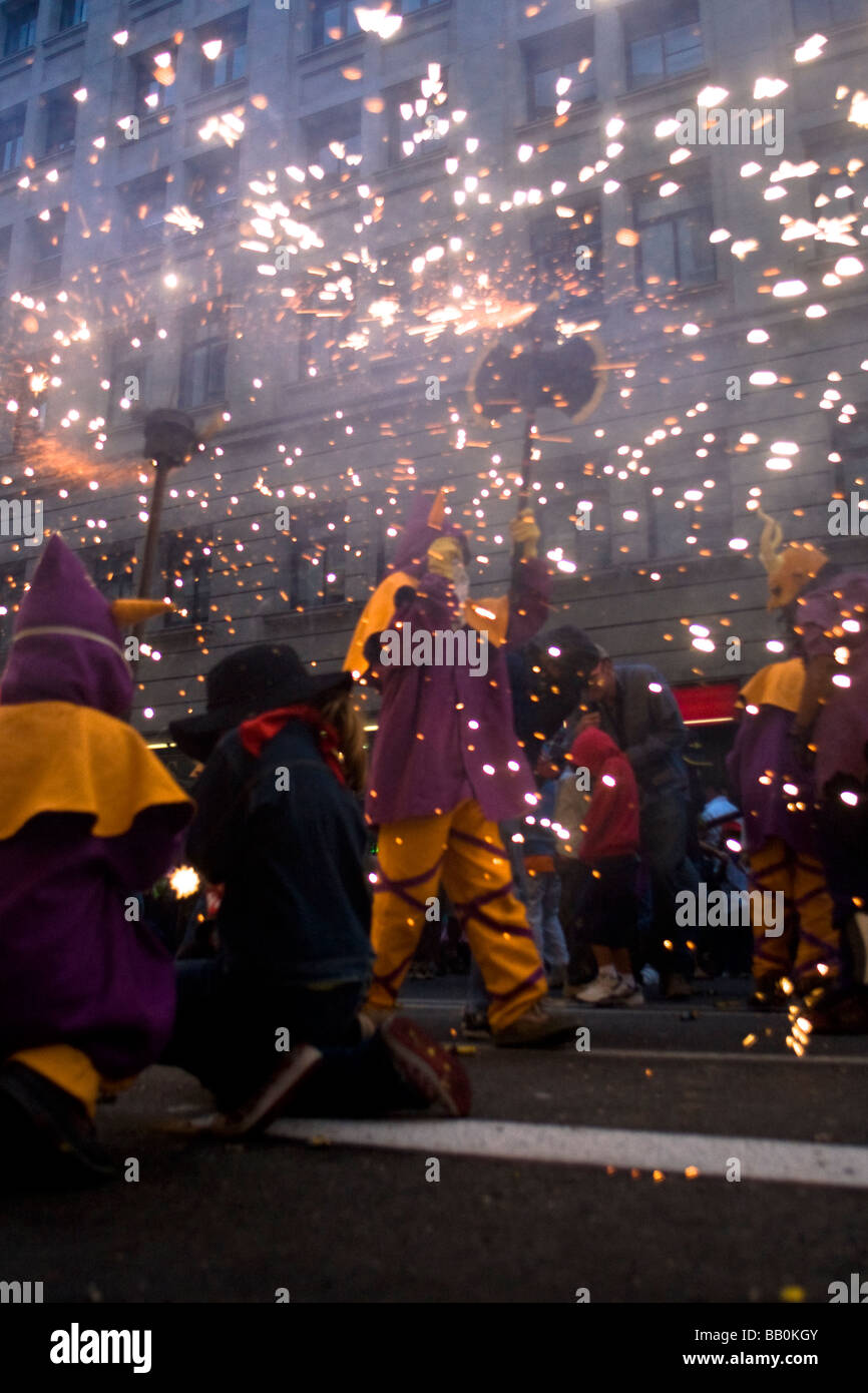 Corre foc. barcelone catalogne, Espagne Banque D'Images