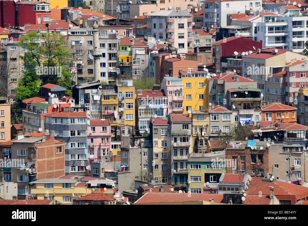 Appartements dans le quartier de Beyoglu, vue depuis la tour de Galata, Istanbul, Turquie Banque D'Images
