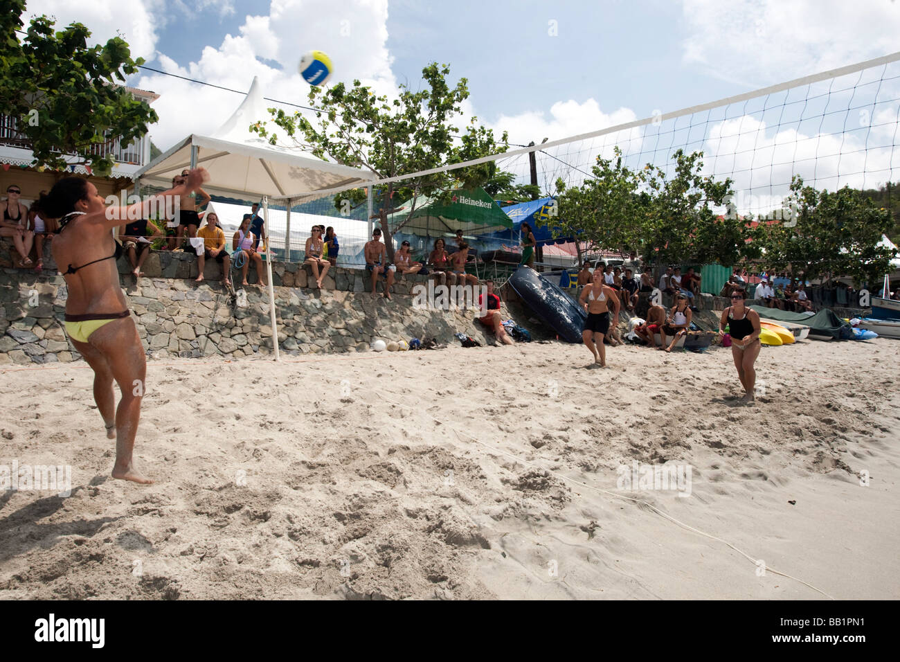 Womens volley-ball de plage de Corossol Festival Saint Louis St Barts Banque D'Images