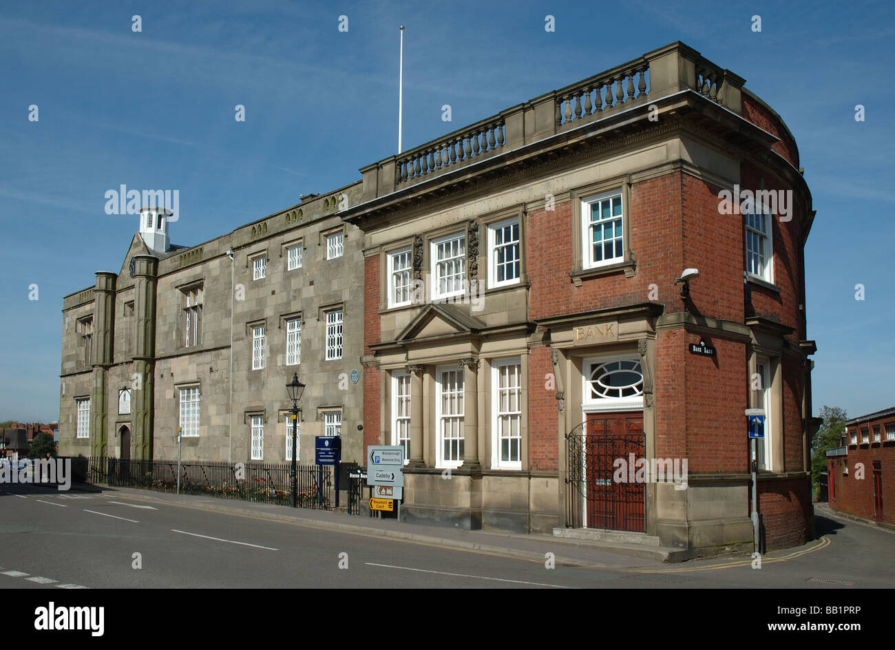 Le Dixie Grammar School et la Bank Building, Marché, Market Bosworth, Leicestershire, England, UK Banque D'Images