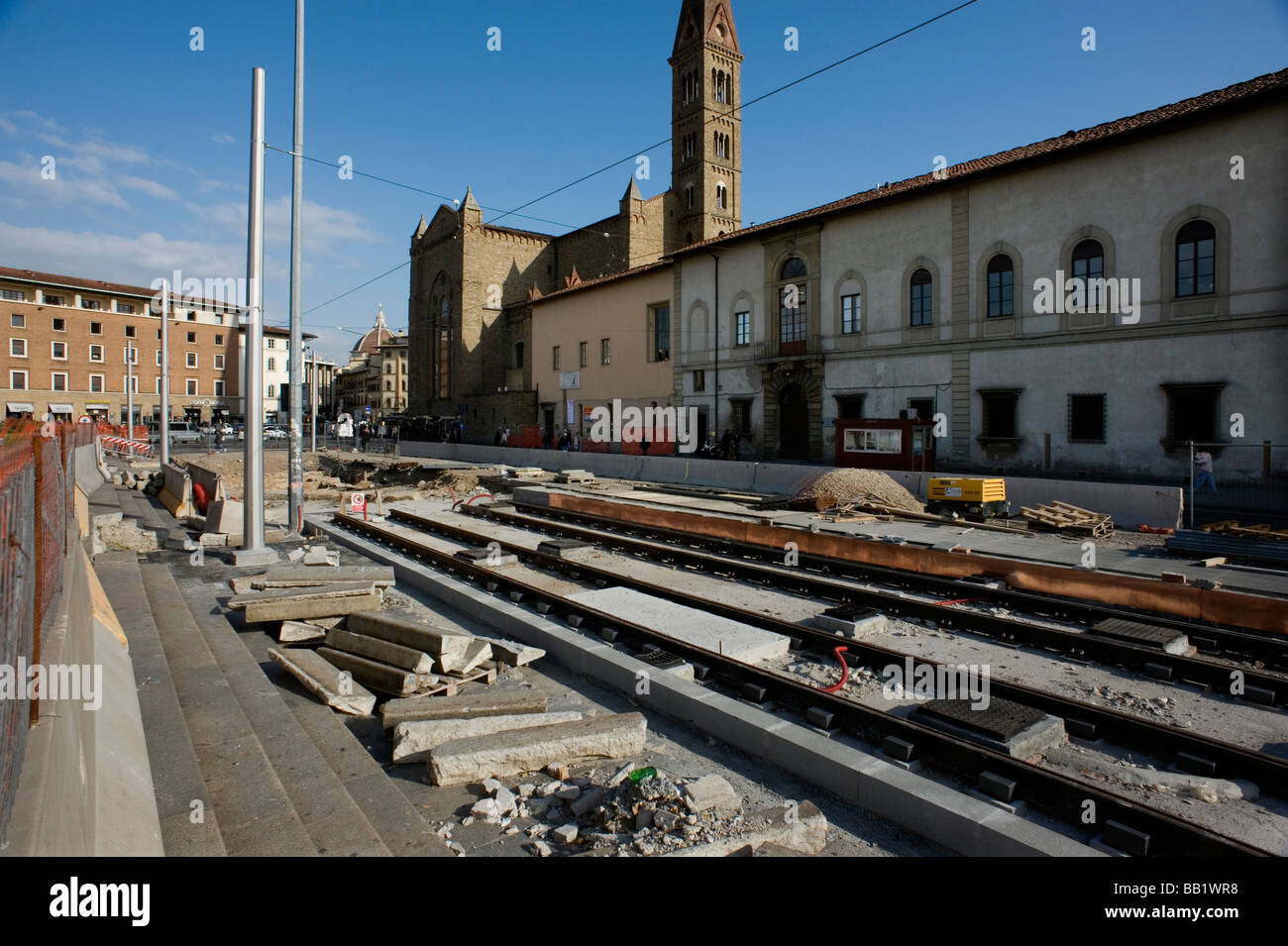 Florence Toscane Italie La ville de la Renaissance photo montre la nouvelle voie de tramway en construction à Santa Maria Novella o Banque D'Images