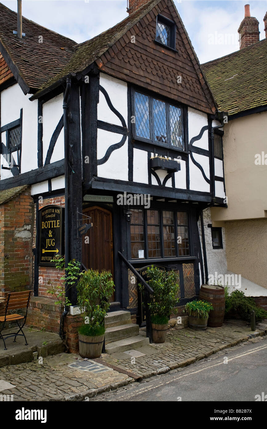 Le Flacon et verseuse pub, Midhurst, West Sussex, UK Banque D'Images