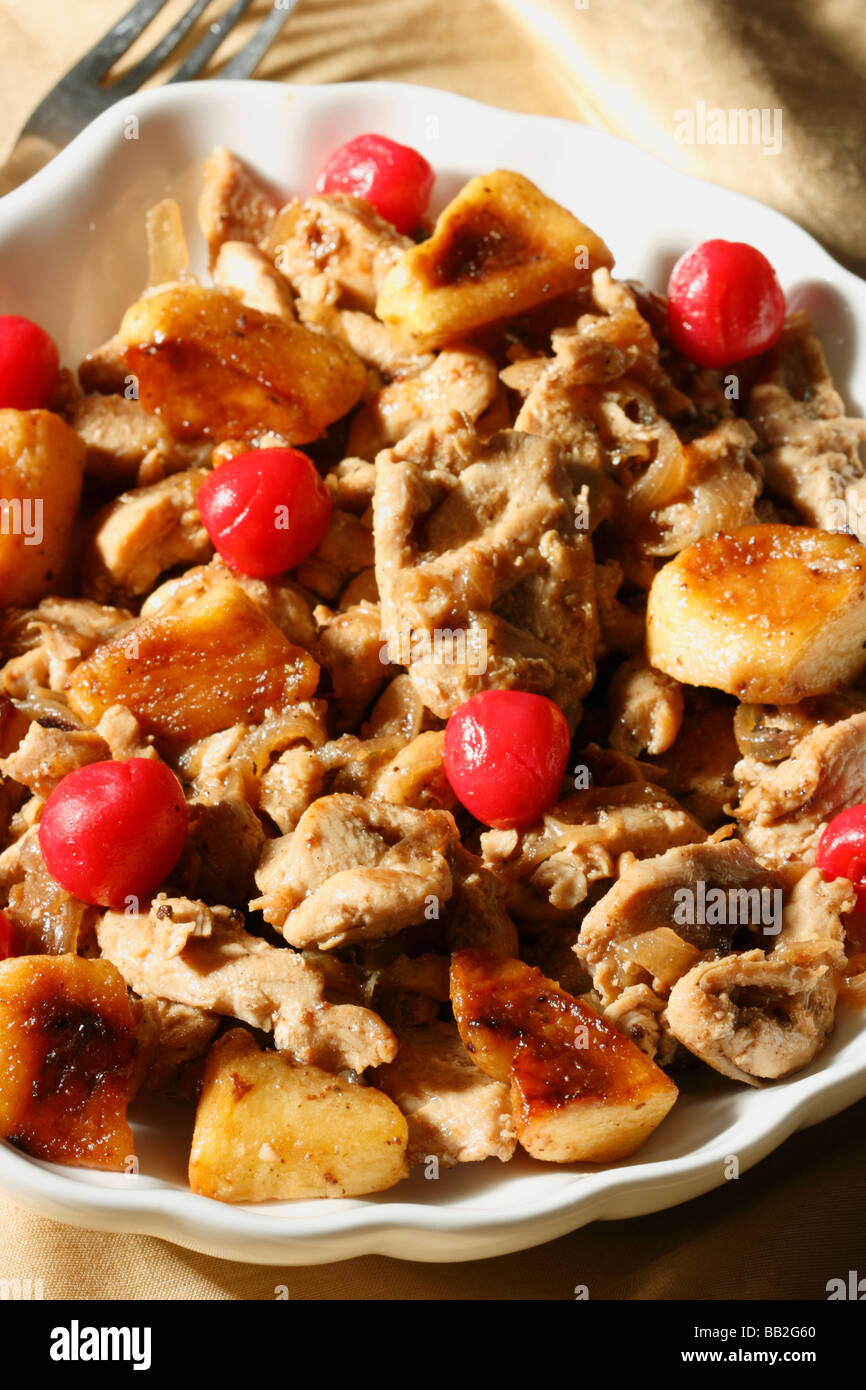 Khoresht-e Seib est un ragoût de viande avec pommes et fruits secs Banque D'Images