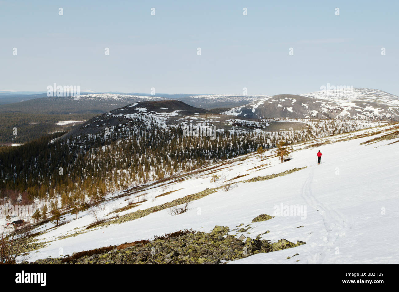 Sur Keskinenlaki skieur fjell, Ylläs, en Finlande Banque D'Images
