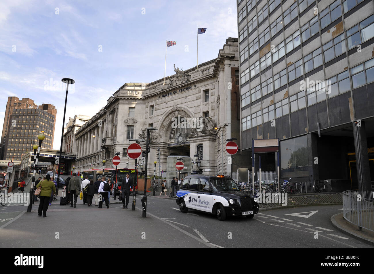 La gare de Waterloo approche Londres Banque D'Images