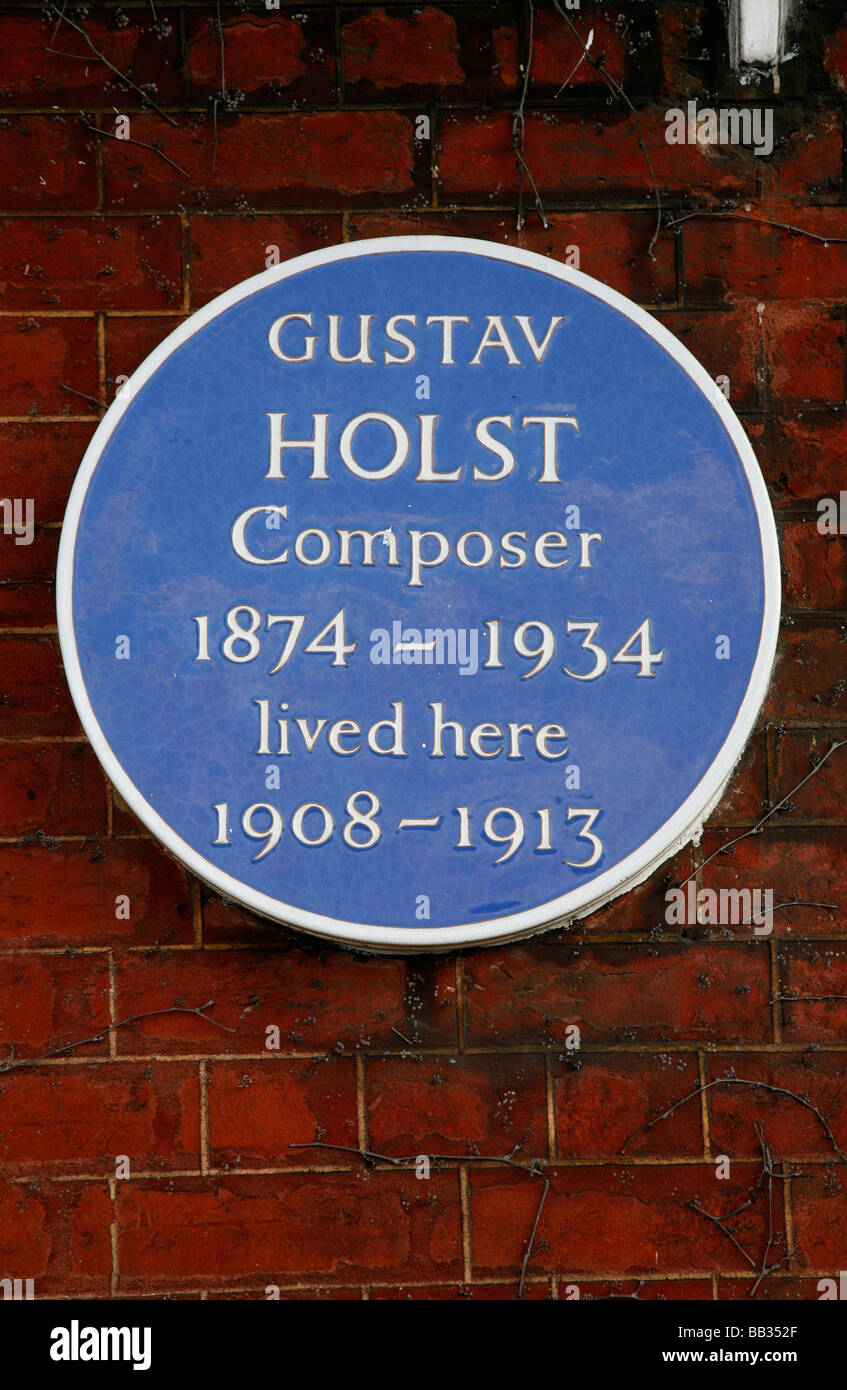 Blue plaque pour compositeur Gustav Holst, sur la terrasse, Barnes, Londres, Royaume-Uni Banque D'Images