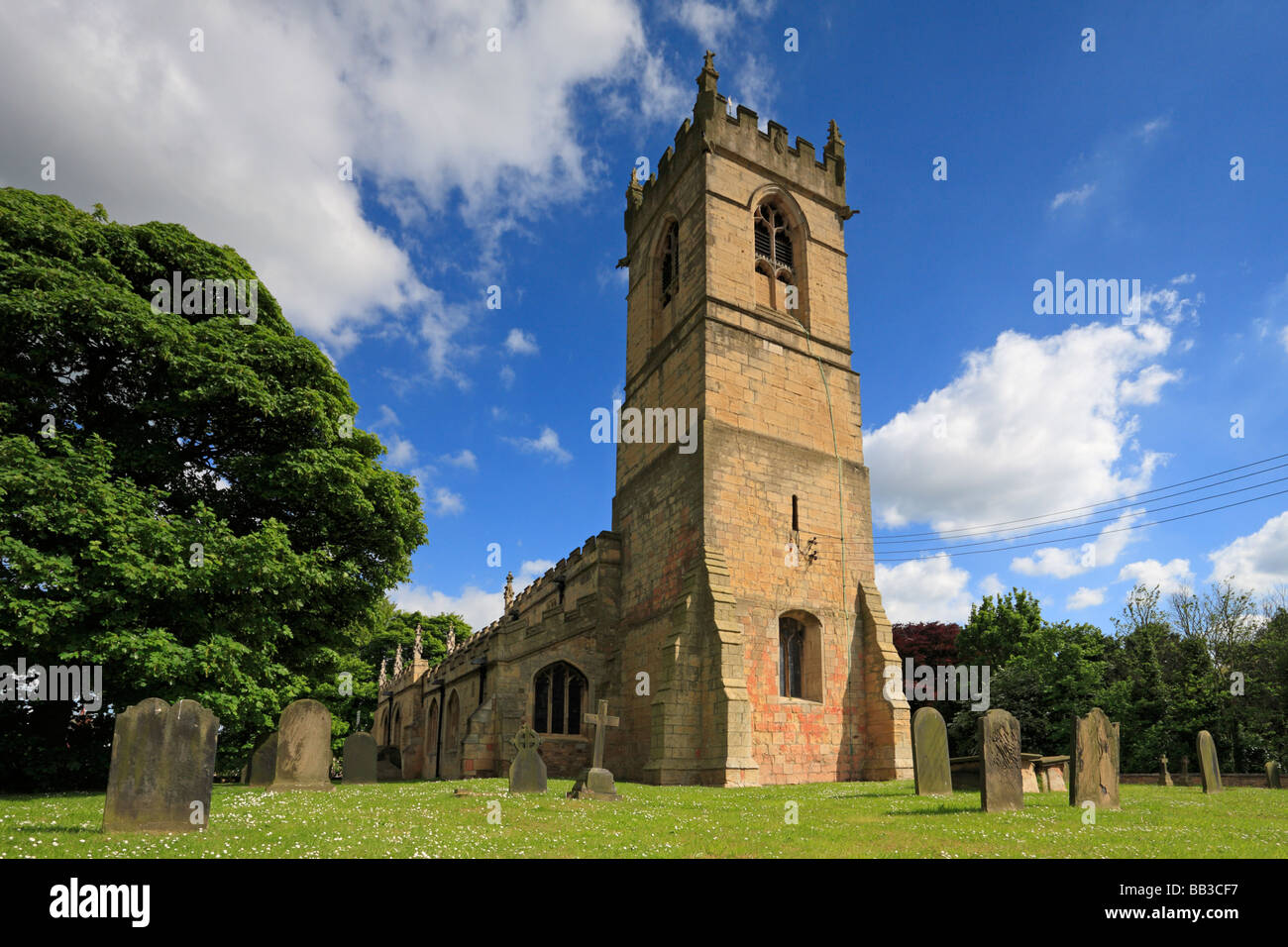 L'église Saint Pierre, Barnburgh, Doncaster, South Yorkshire, Angleterre, Royaume-Uni. Banque D'Images
