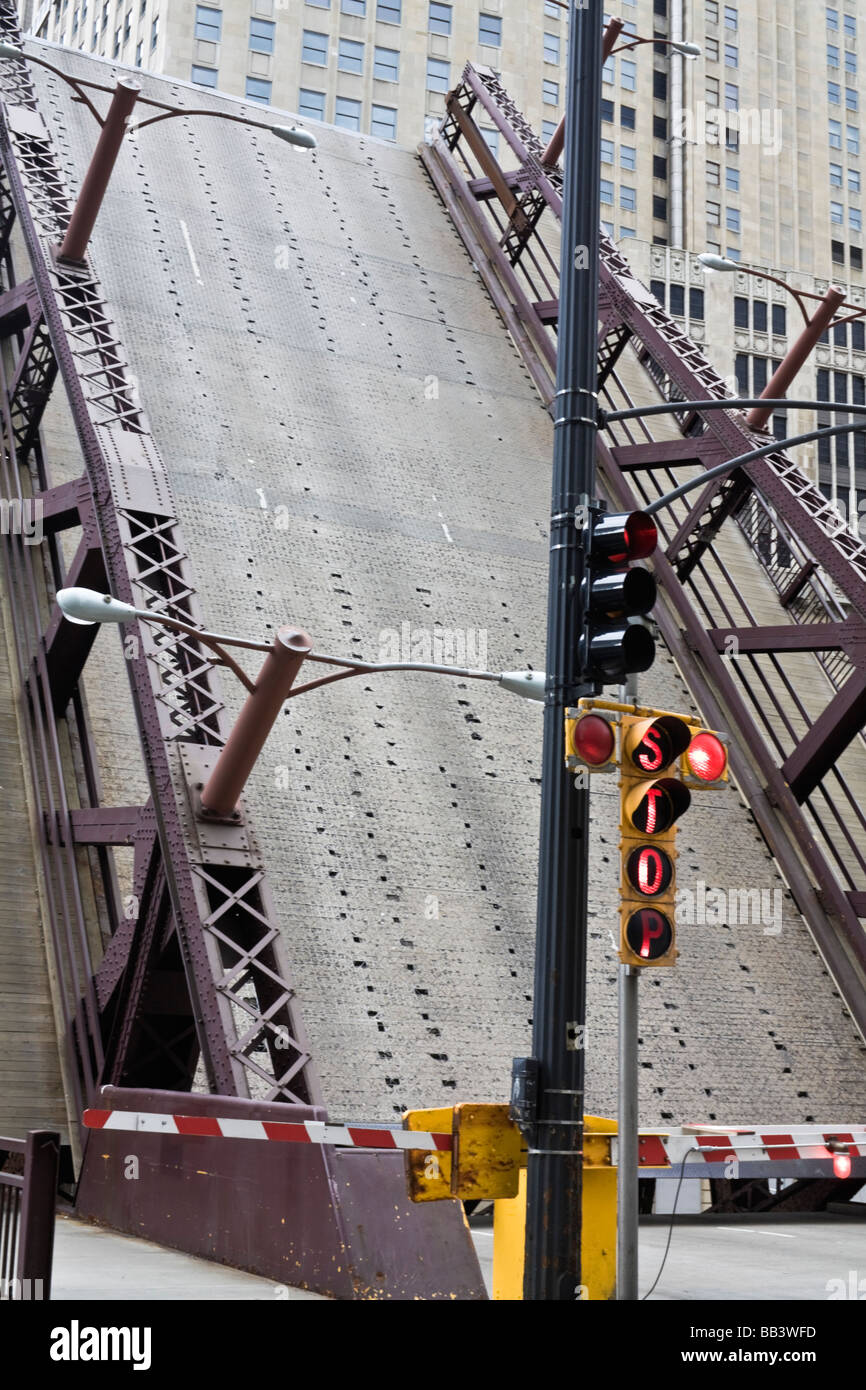 Pont est en place Banque D'Images