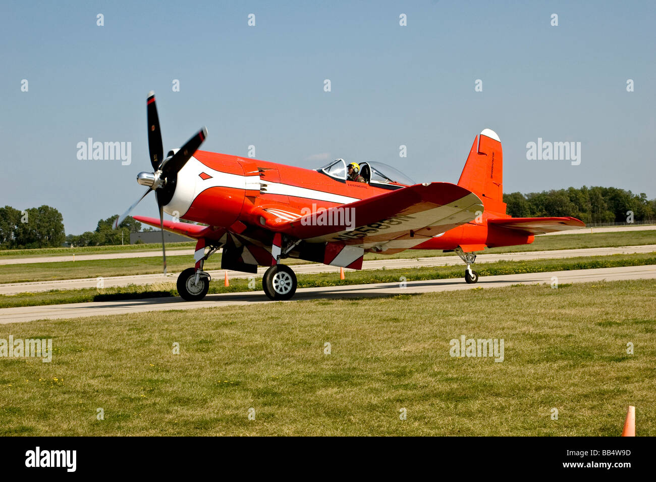 F2G-1D Corsair Super sur la piste Banque D'Images
