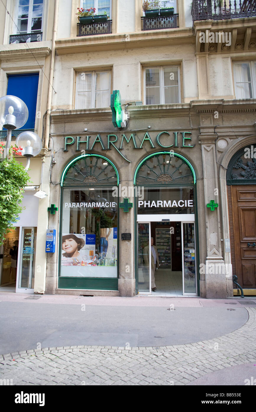 Pharmacie de détail en France (pharmacie), Lyon, France Banque D'Images