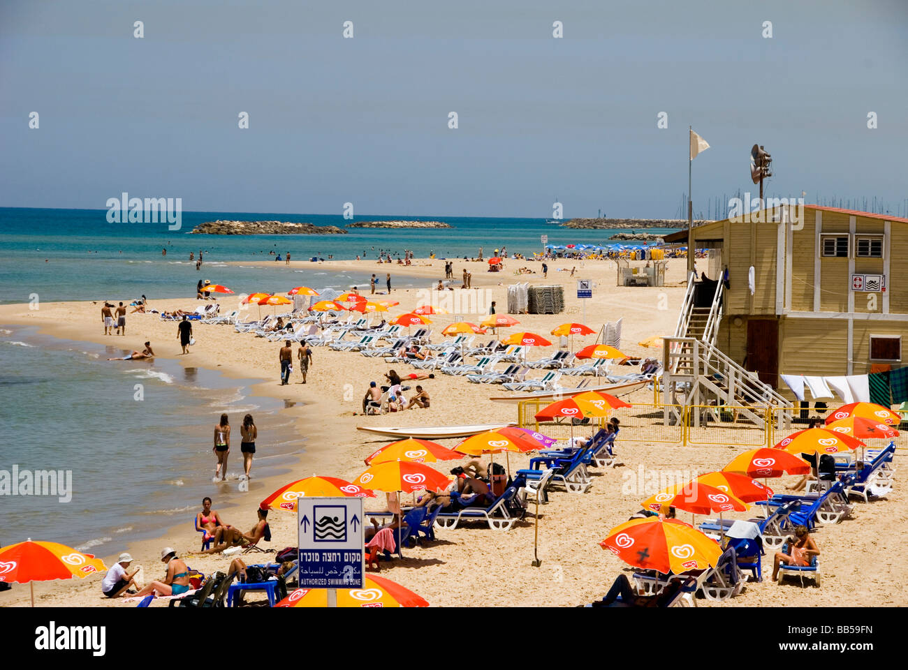 Plage de Tel Aviv, Israël Banque D'Images